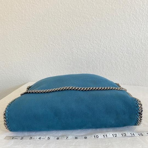 STELLA MCCARTNEY blue
Falabella Tote. Large - Picture 6 of 12